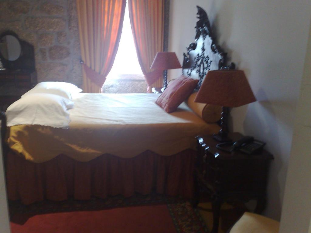 Quinta De Santa Cruz Hotel Canelas  Room photo